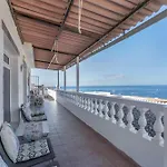 Welcome To The Relax Zone Daire Los Caideros